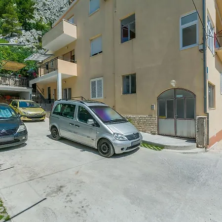 Ivanka Apartman Omis